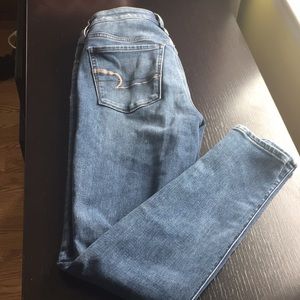 American Eagle high rise jegging super stretch